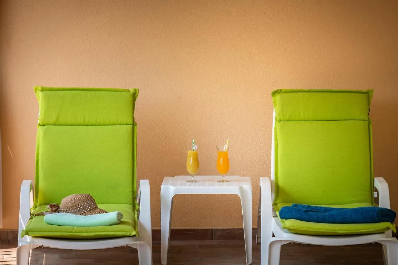 Vacation House Maria, Big Garden, Private Parking Vinkuran Croatia