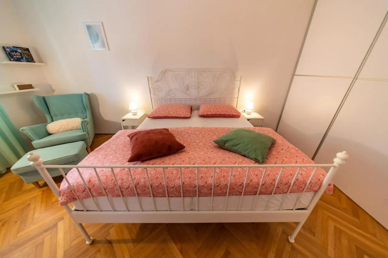Villa Vacation House Maria, Big Garden, Private Parking Vinkuran Croatia