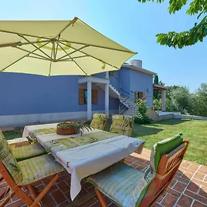 Apartment Giardina, Vinkuran